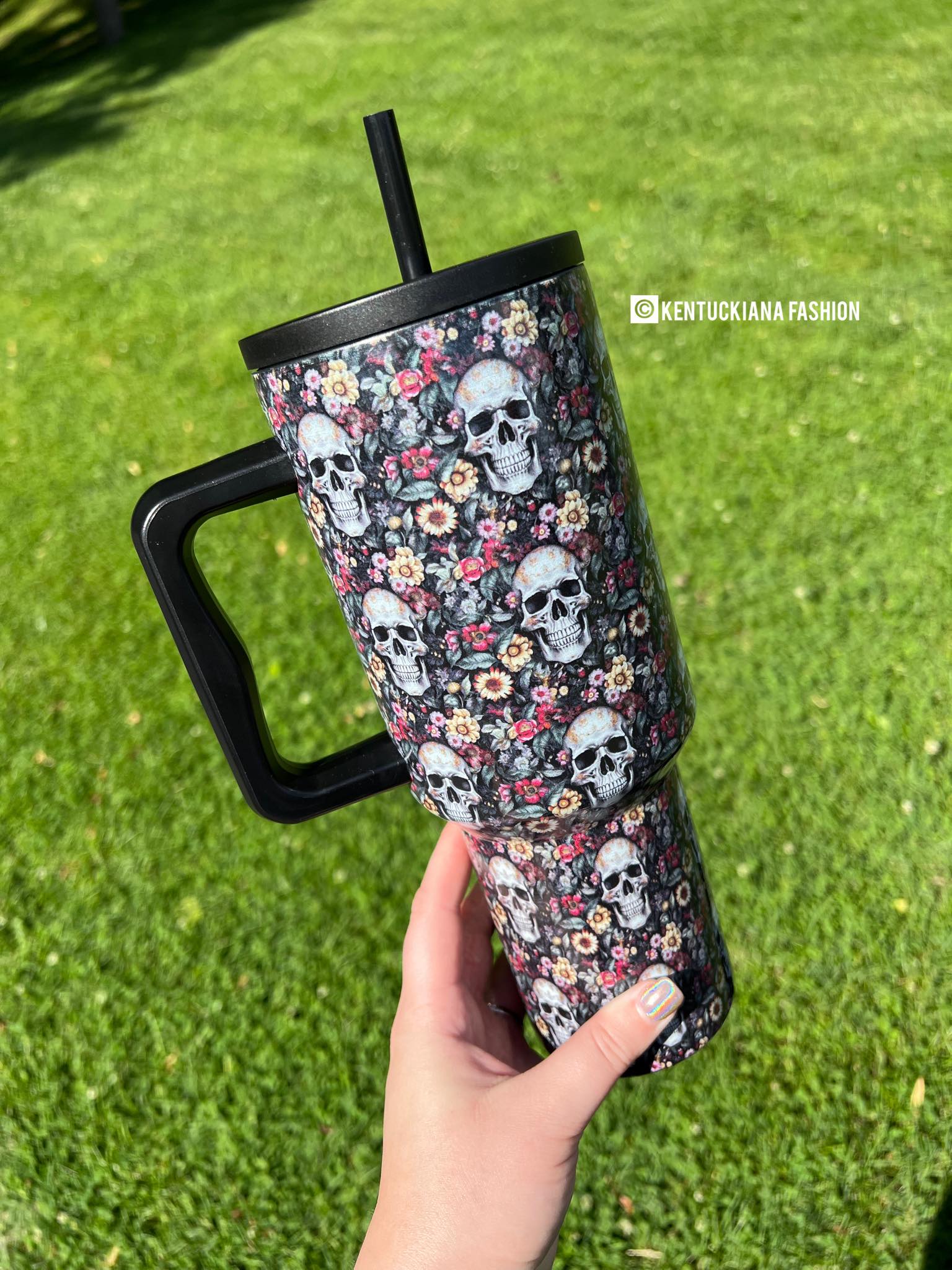 40oz Floral skull Tumbler